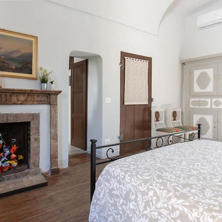 Apartamento Casa Cecilia Santo Stefano Belbo Exterior foto
